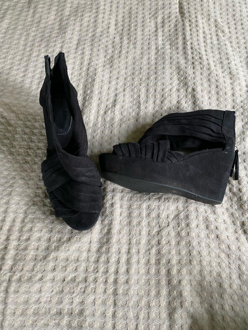 Black Wedge Heels